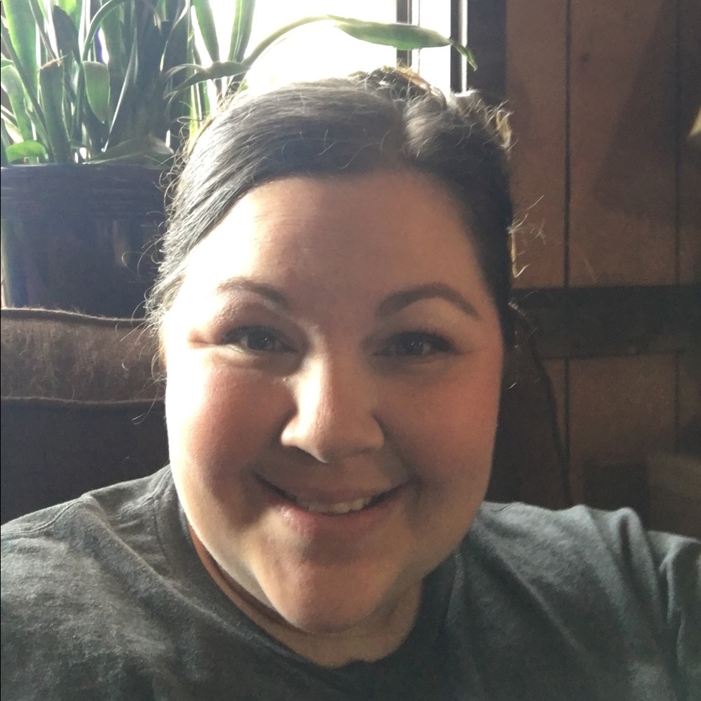 Meet your Posher, Amy